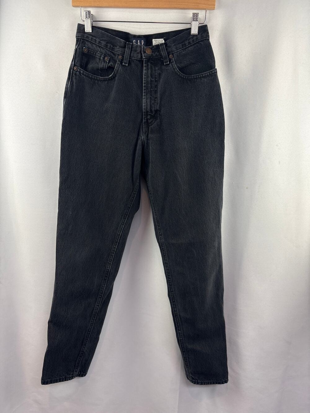 Women’s GAP Size 8 Black Straight Leg Jeans